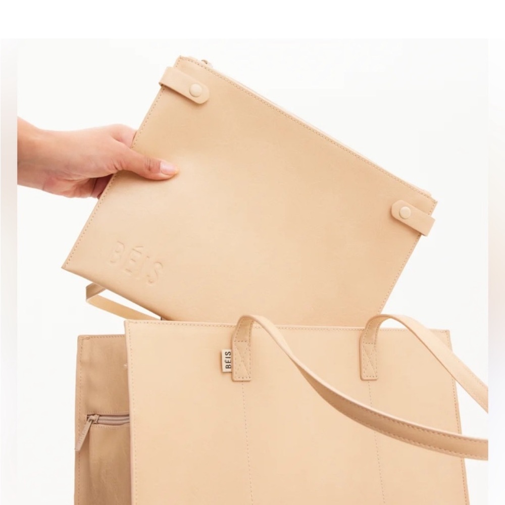 BÈIS POUCH  COLOR Beige 12 X 10 NEW  interior organization
